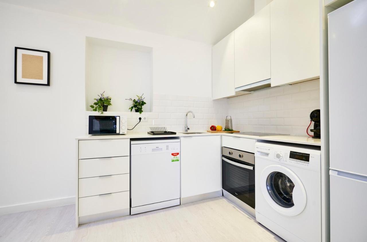 Altido Fabulous 3-Br Apartment In Western Lisbona Esterno foto
