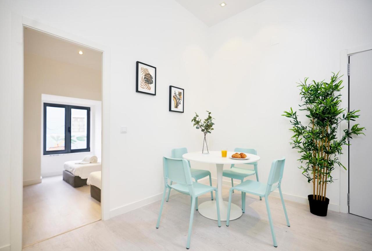 Altido Fabulous 3-Br Apartment In Western Lisbona Esterno foto